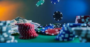 Người dùng Việt Nam duyệt sảnh nổ hũ aaavip trên điện thoại